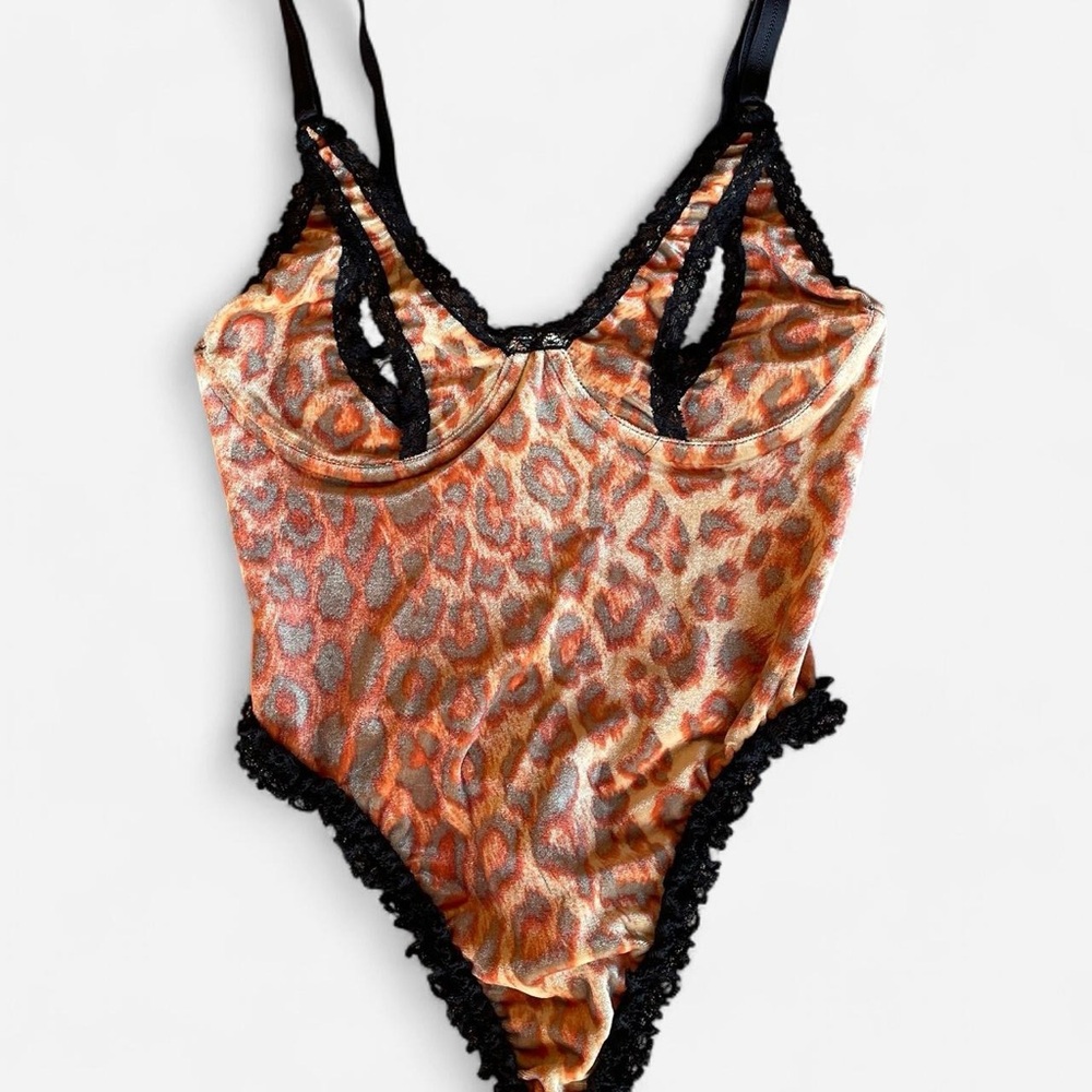 Trashy Lingerie Leopard Print velvet Lace Trim Bodysuit - Picture 3 of 5